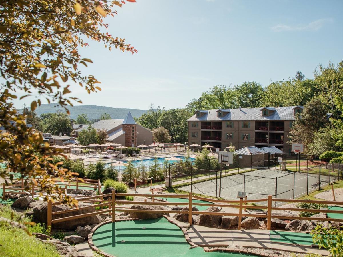 Holiday Inn Club Vacations Oak N Spruce Resort In The Berkshires Lee Dış mekan fotoğraf